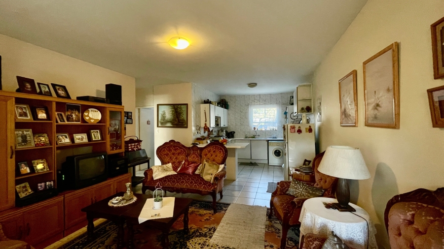 2 Bedroom Property for Sale in Wilkoppies North West